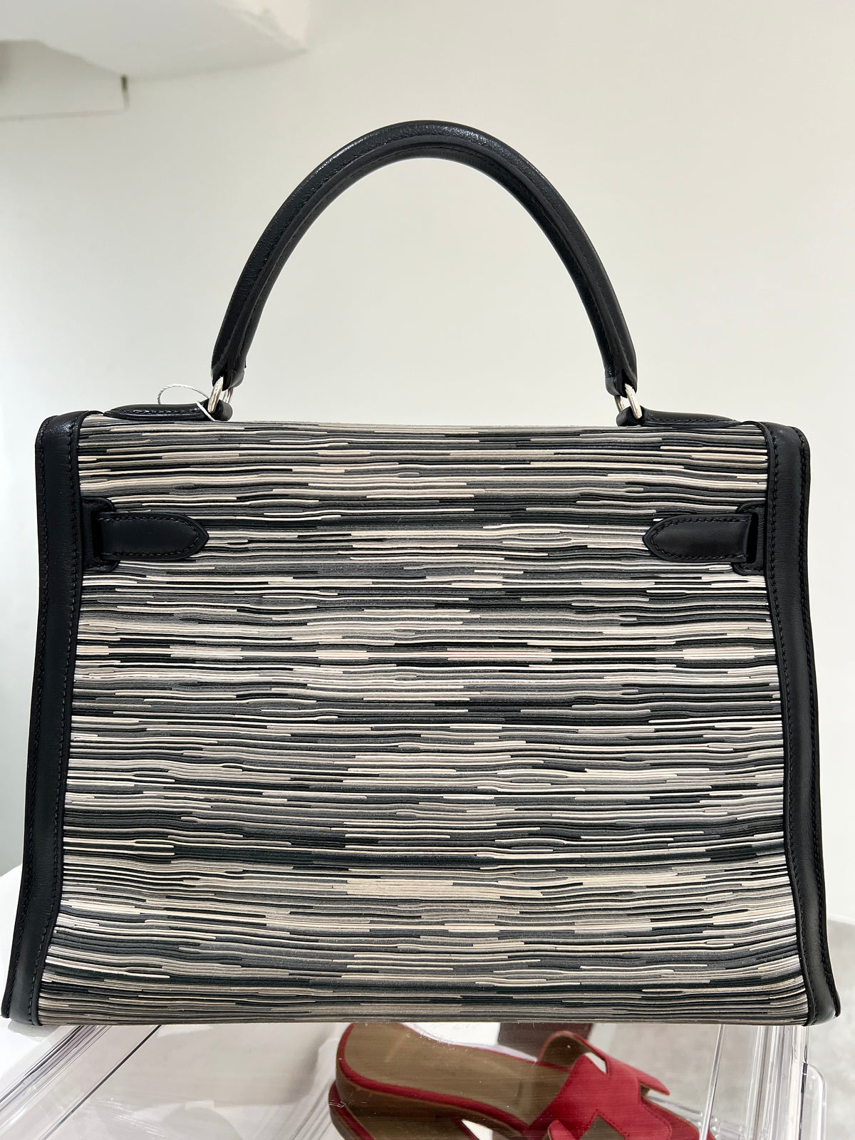 Hermes Kelly 32 Vibrato Black Sellier PHW #C 1999 SYC2367