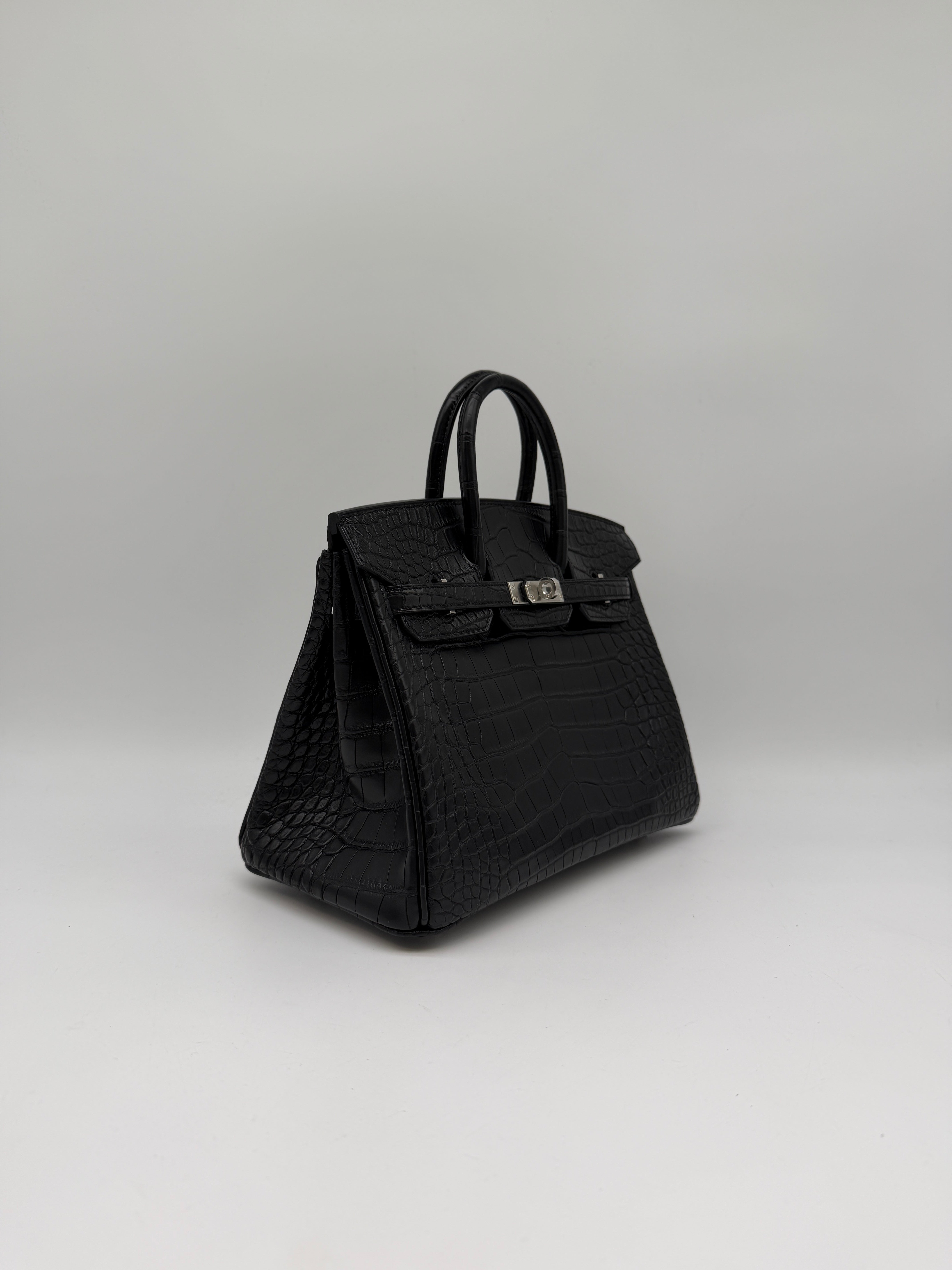 Hermès Birkin 25 Black Matte Palladium Hardware