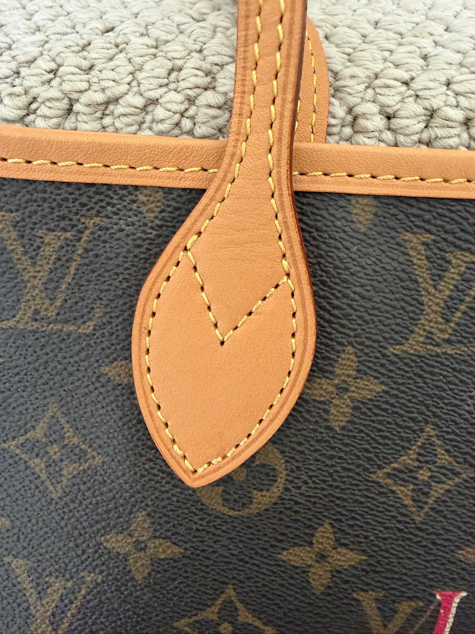 Louis Vuitton Neverfull MM Monogram Tote Bag