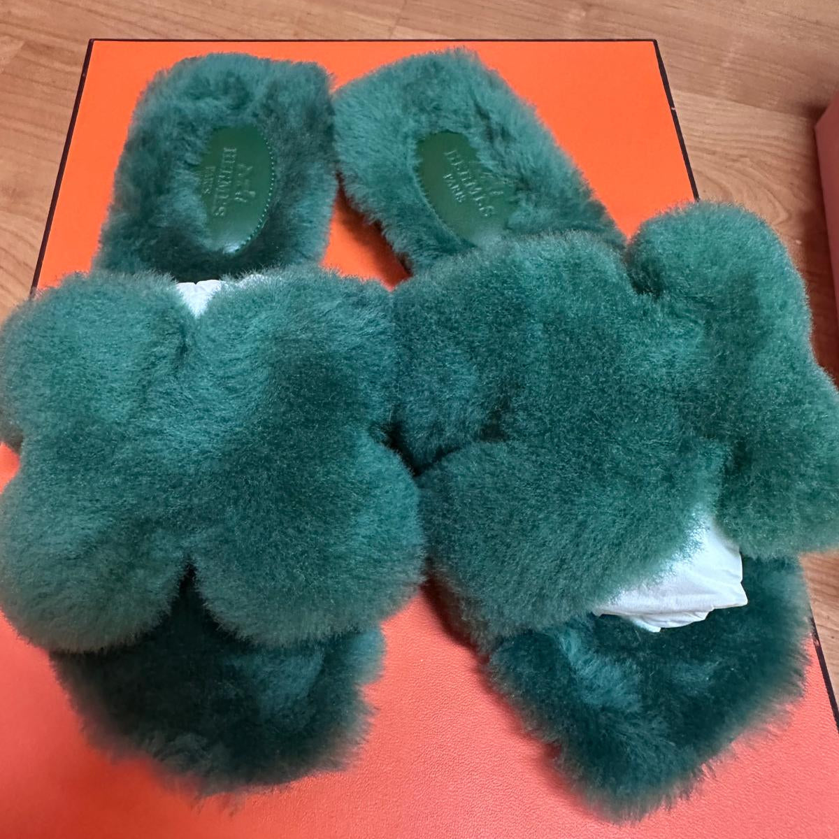 107A. Oran Sandal Fur Green - Size 35