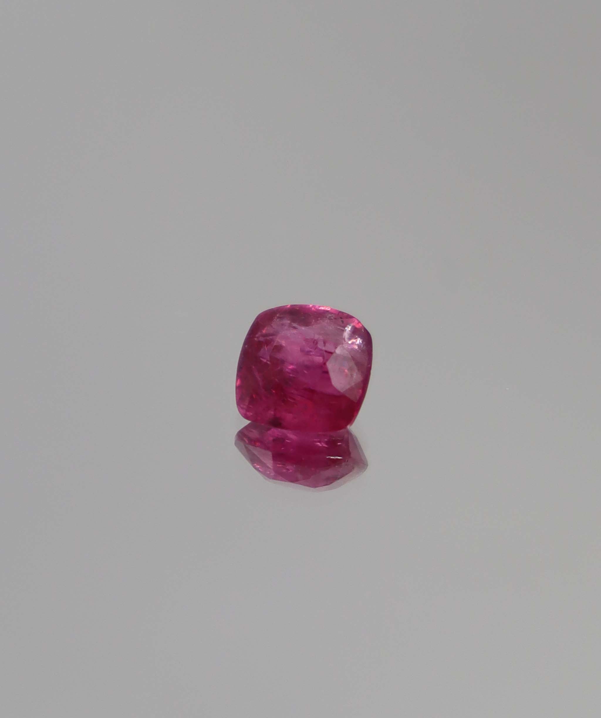 1.4ct Cushion Mahenge Spinel DXBCS3432