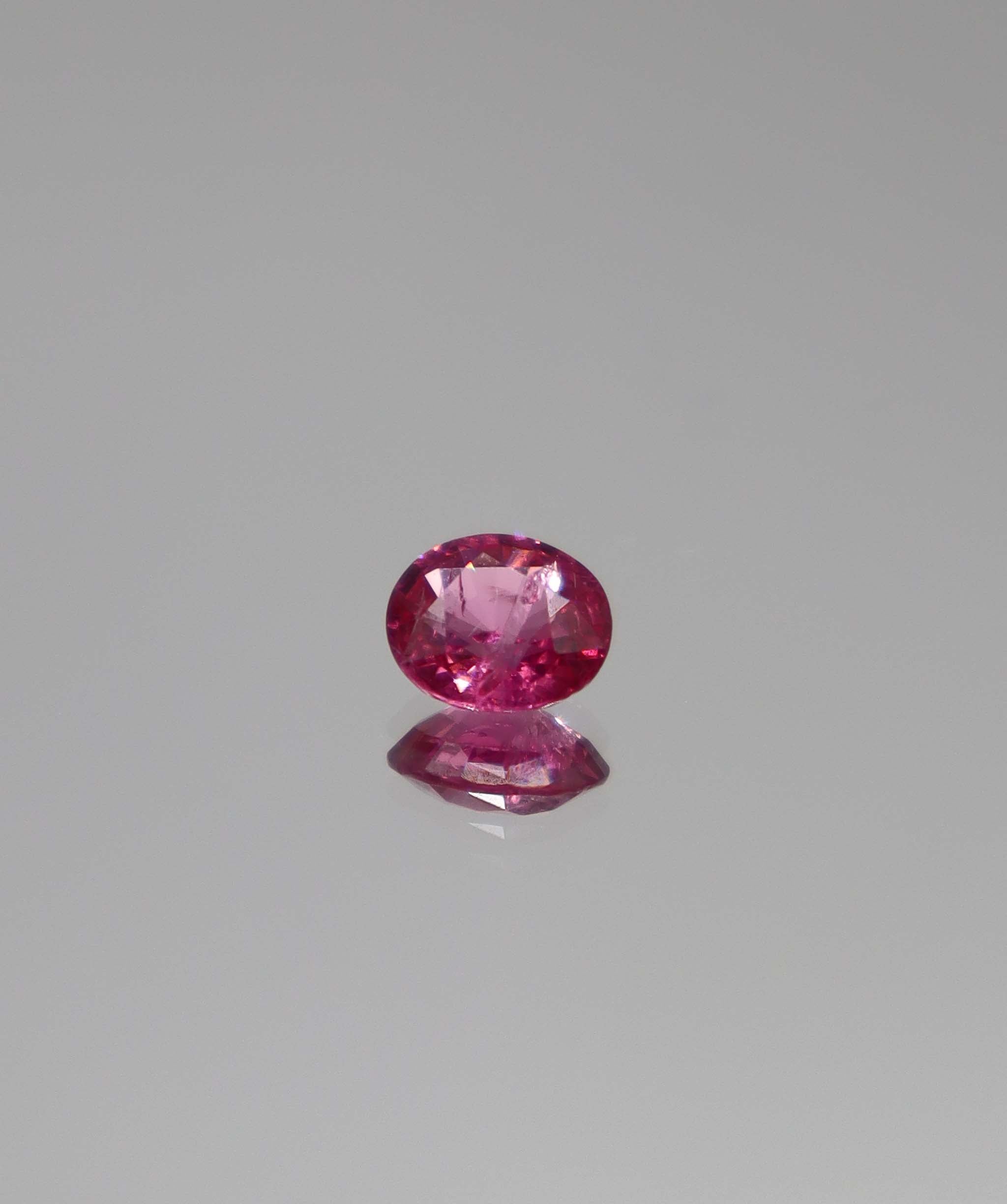 1.15ct Oval Mahenge Spinel DXBCS3454