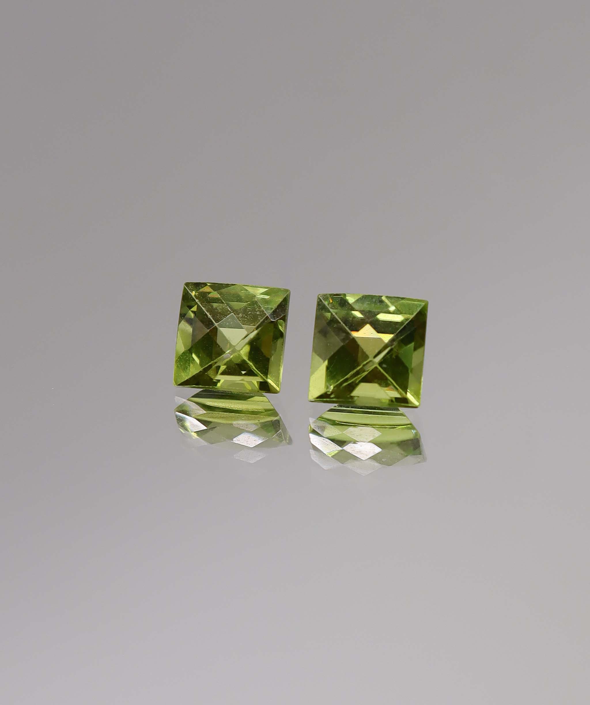 2.56cts peridot arizona princess pair cut DXBD0525