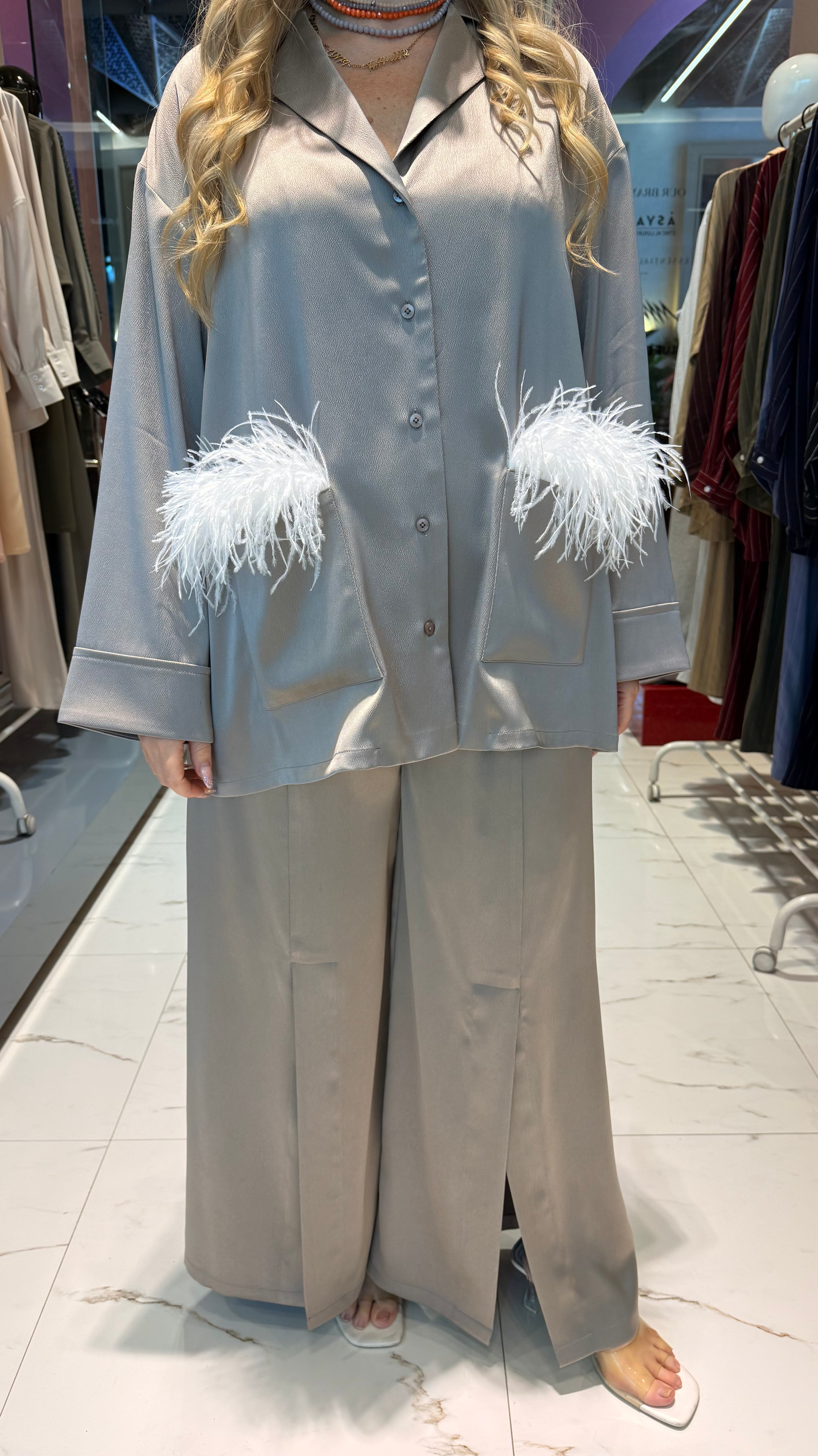 SATIN SET زوج (BLAZER & PANTS قميص وبنطلون) “KAMELIA”