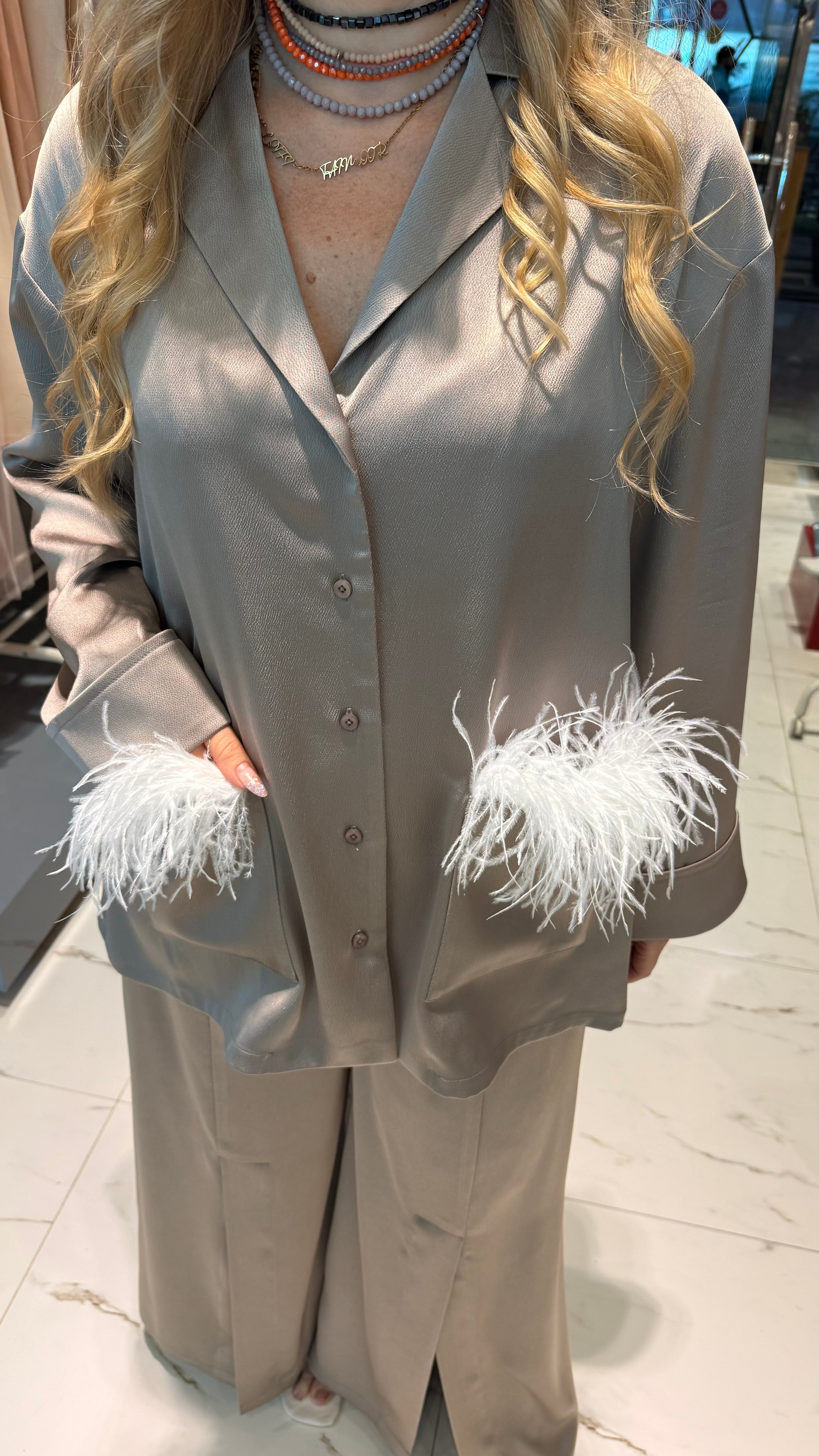 SATIN SET زوج (BLAZER & PANTS قميص وبنطلون) “KAMELIA”