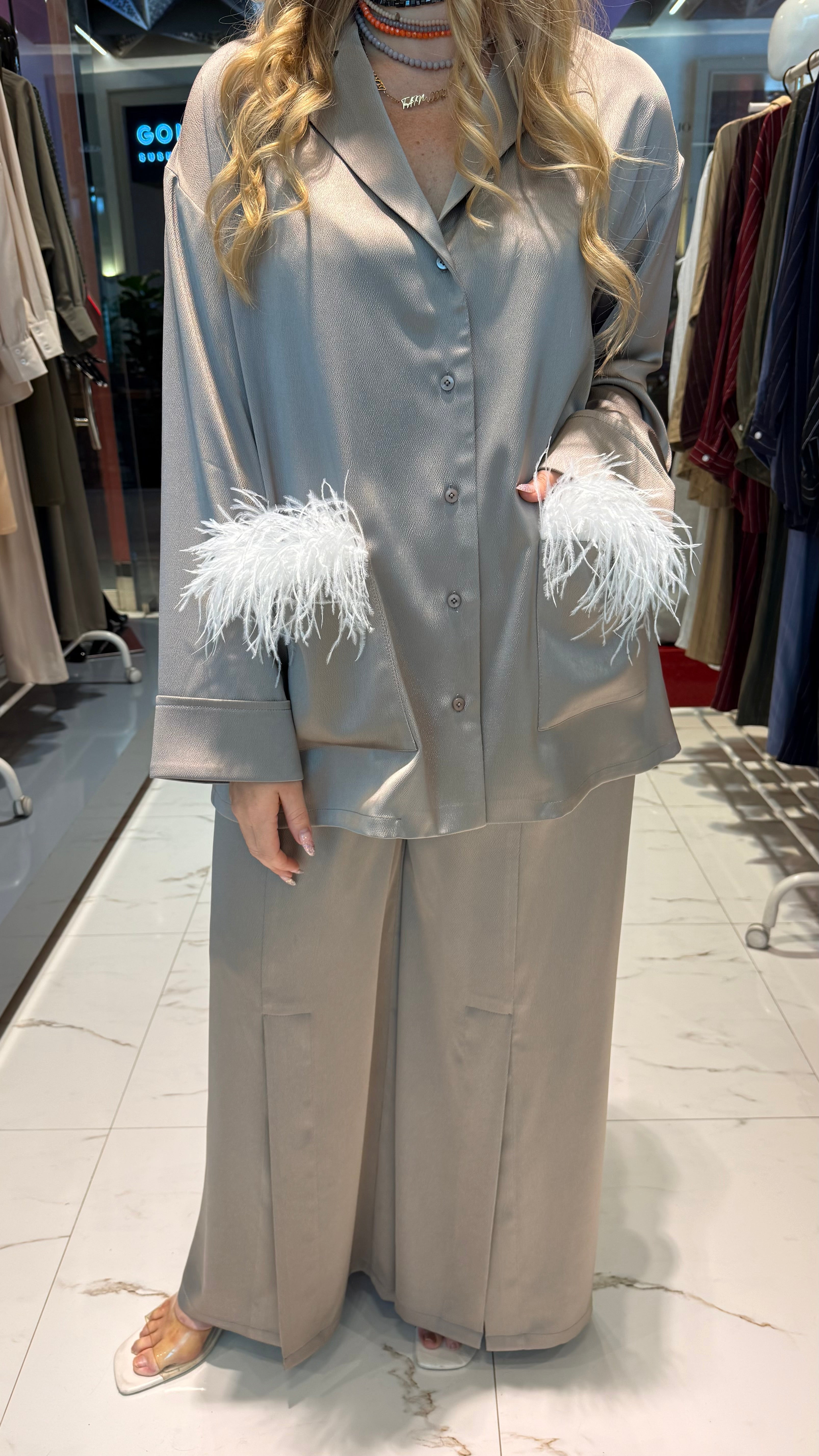 SATIN SET زوج (BLAZER & PANTS قميص وبنطلون) “KAMELIA”