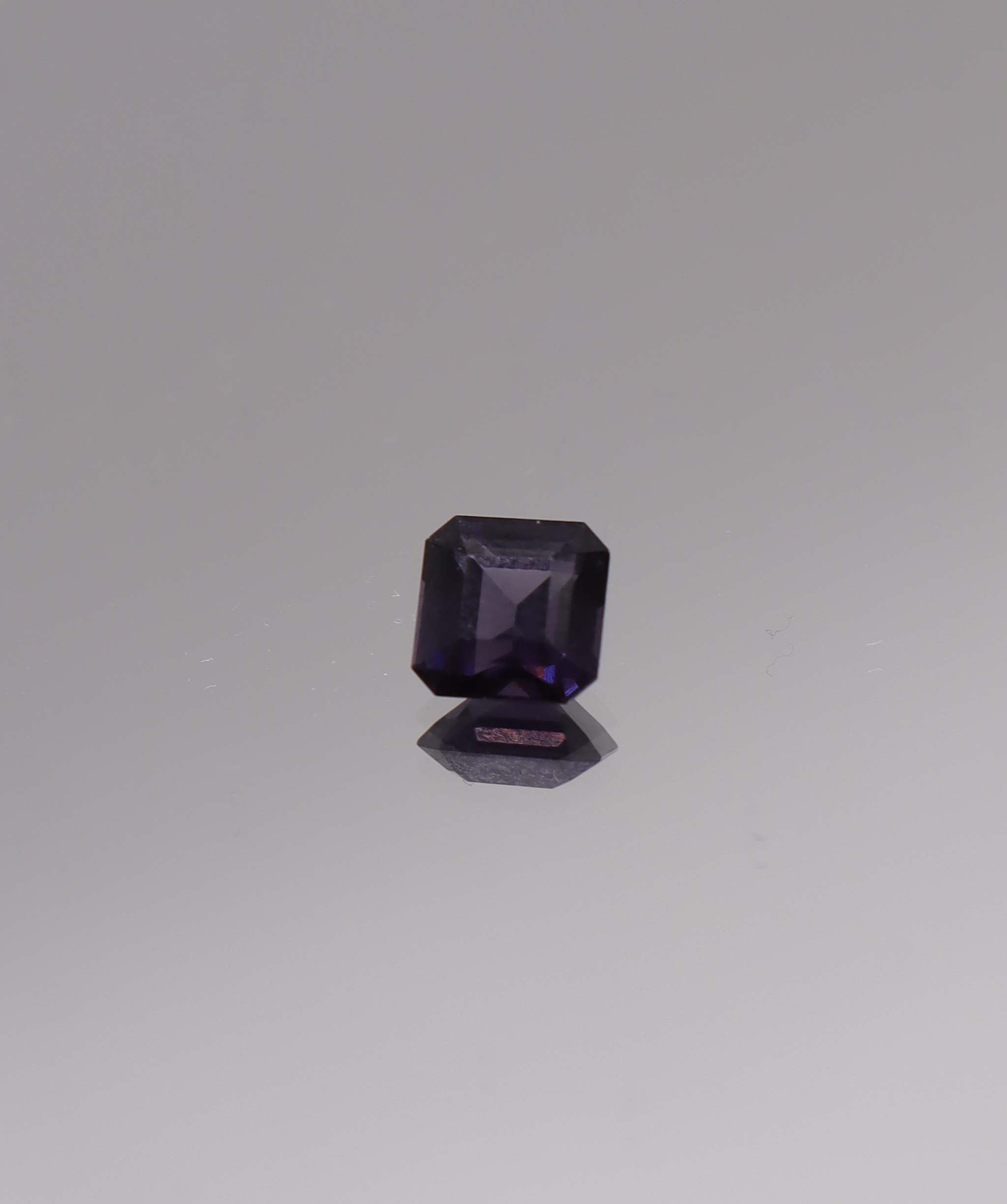 1.62ct Purple Spinel Square Cut( Assher) DXBCS1538
