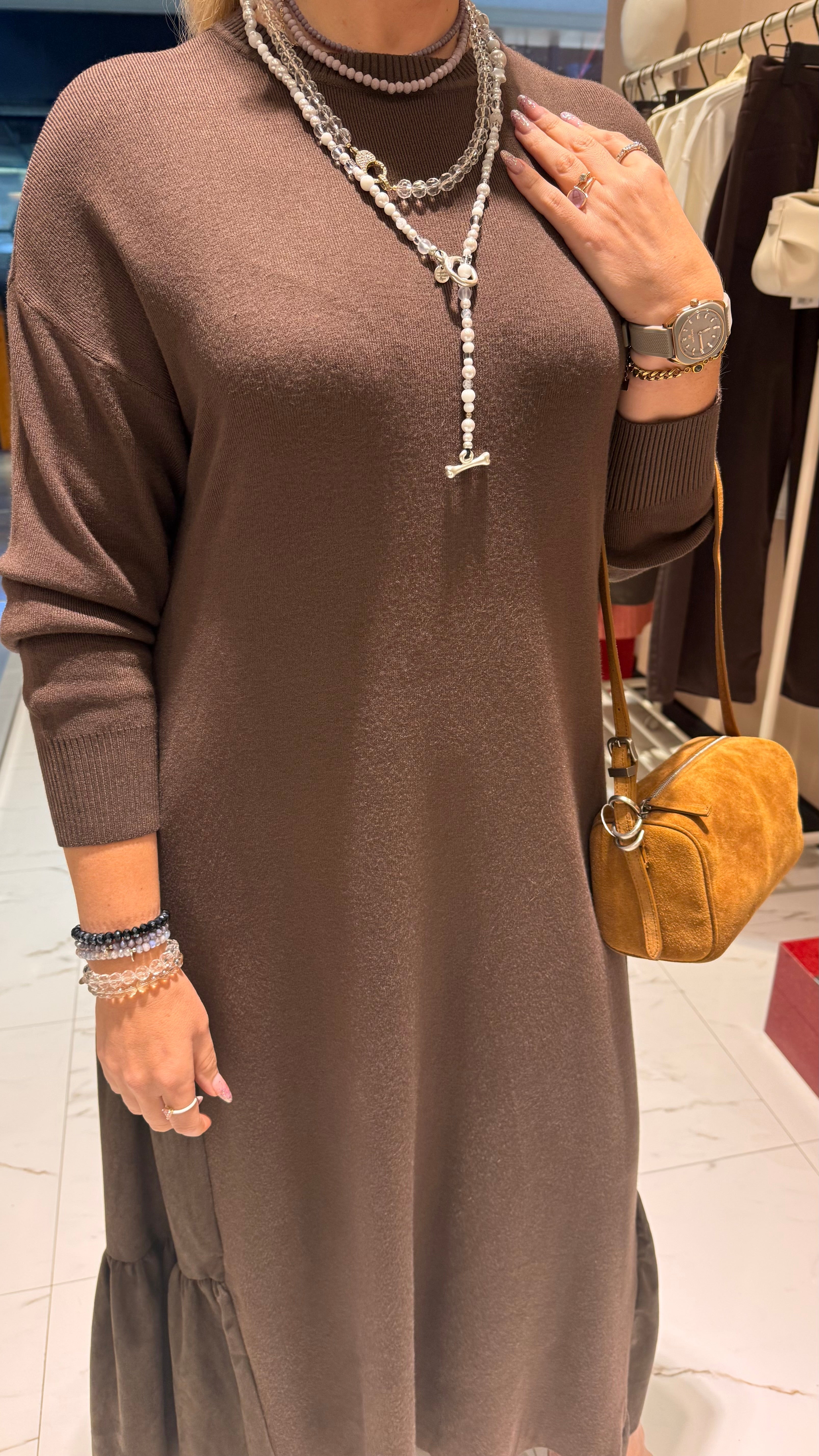 LONG SLEEVE KNITED MAXI DRESS (فستان) "PIA"