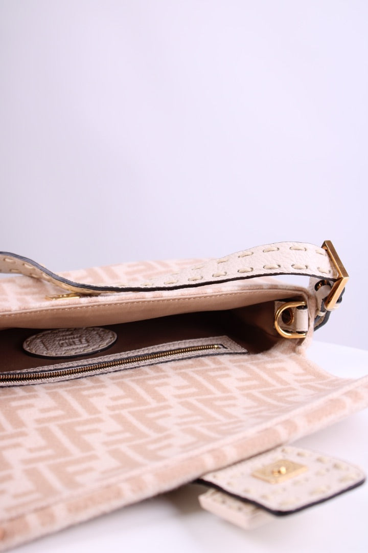 Fendi Wool Selleria Zucca Baguette Bag Cream/ Beige