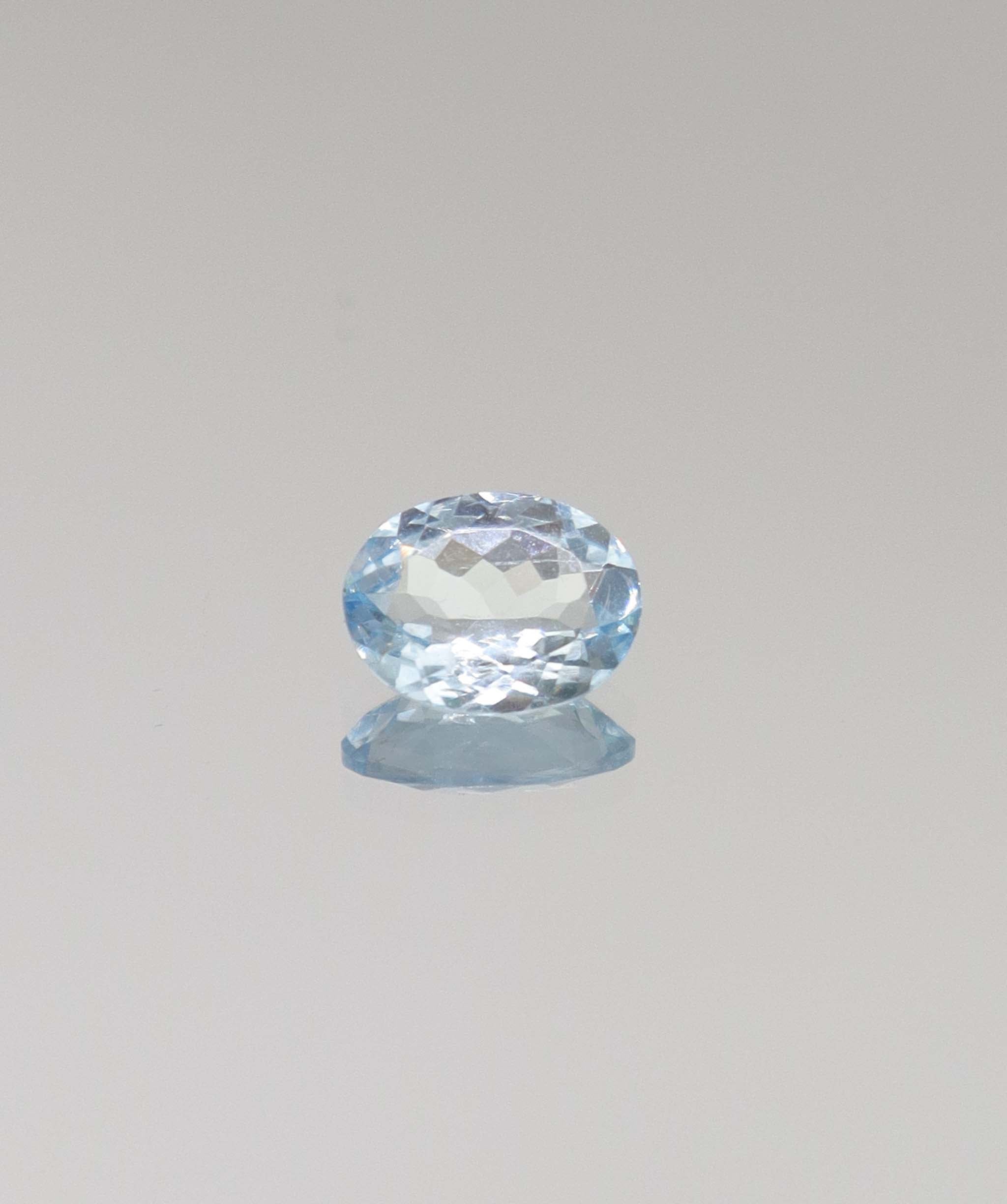 0.85ct Oval Aquamarine DXBS6617