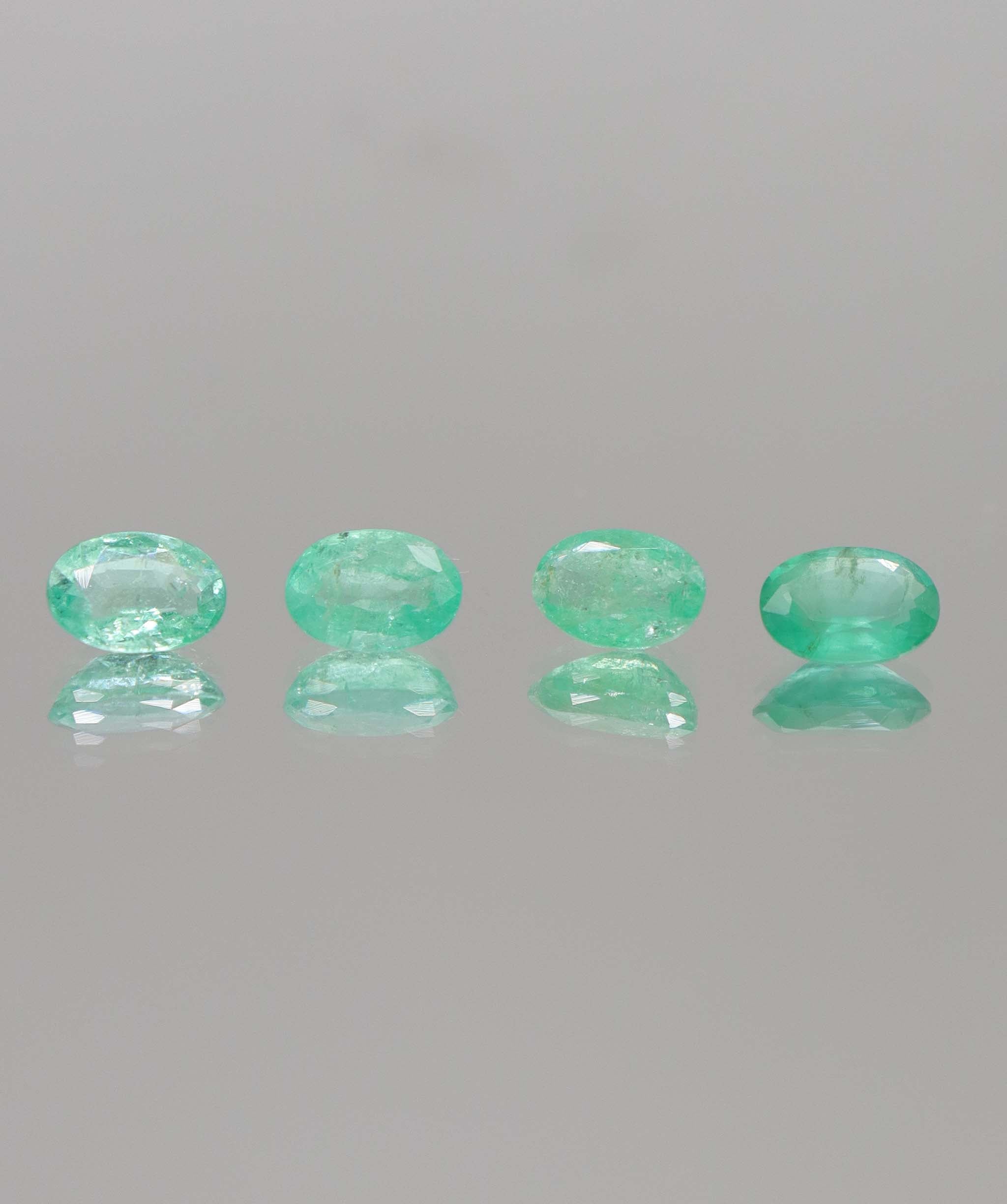 Colombian Emerald Layout x4 DXBS6616