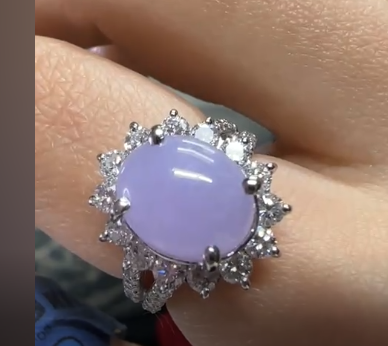 Pt950 Lavender Jadeite Ring 3.149 D1.18 7.4g J111486D33