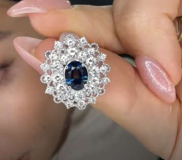 Pt950/Pt900 Sapphire Piercing S1.31 S1.147/D0.913*2 10.6g J1114XCHDJ