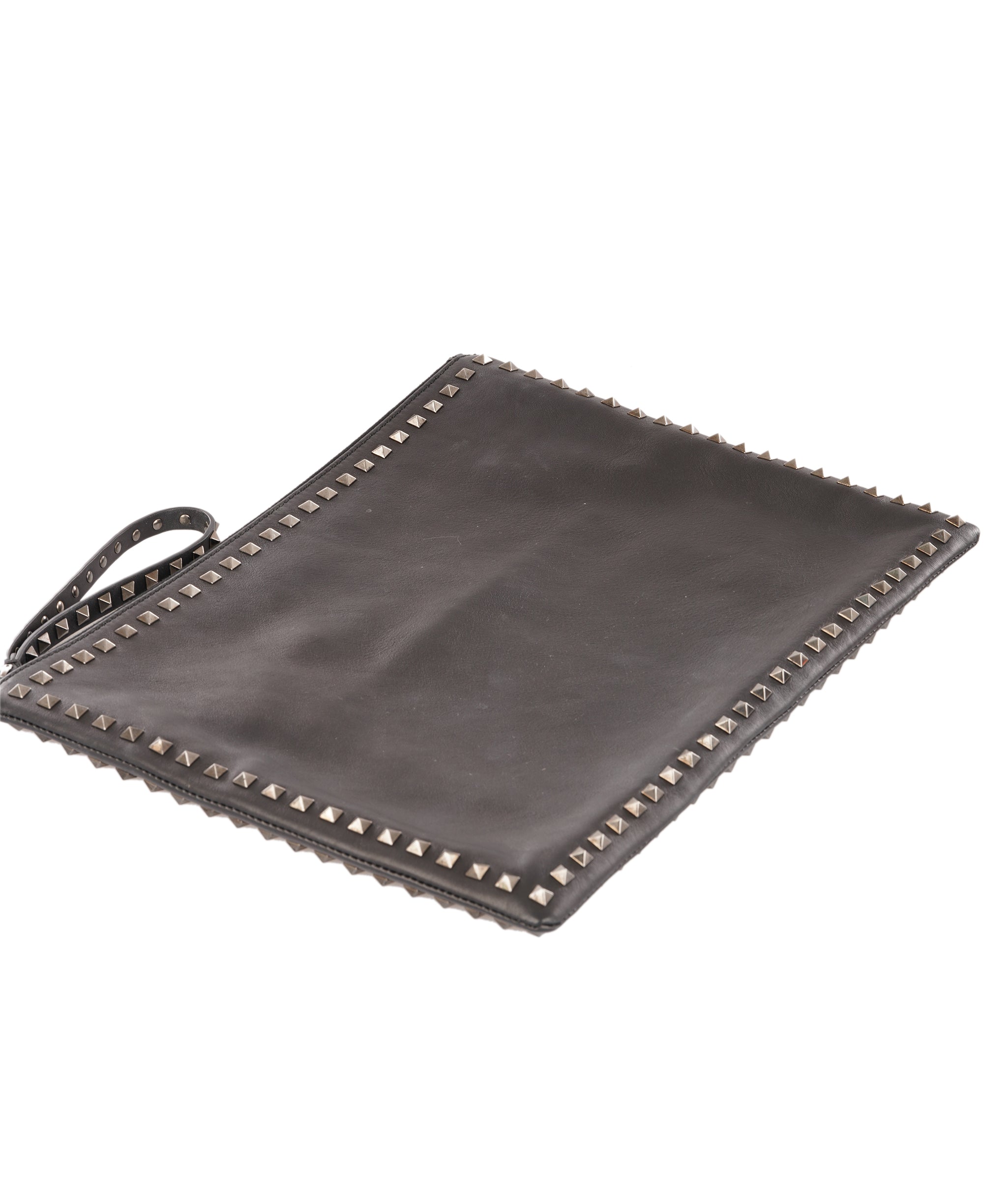 Valentino Garavani Rockstud Leather Pouch Clutch ALC4349