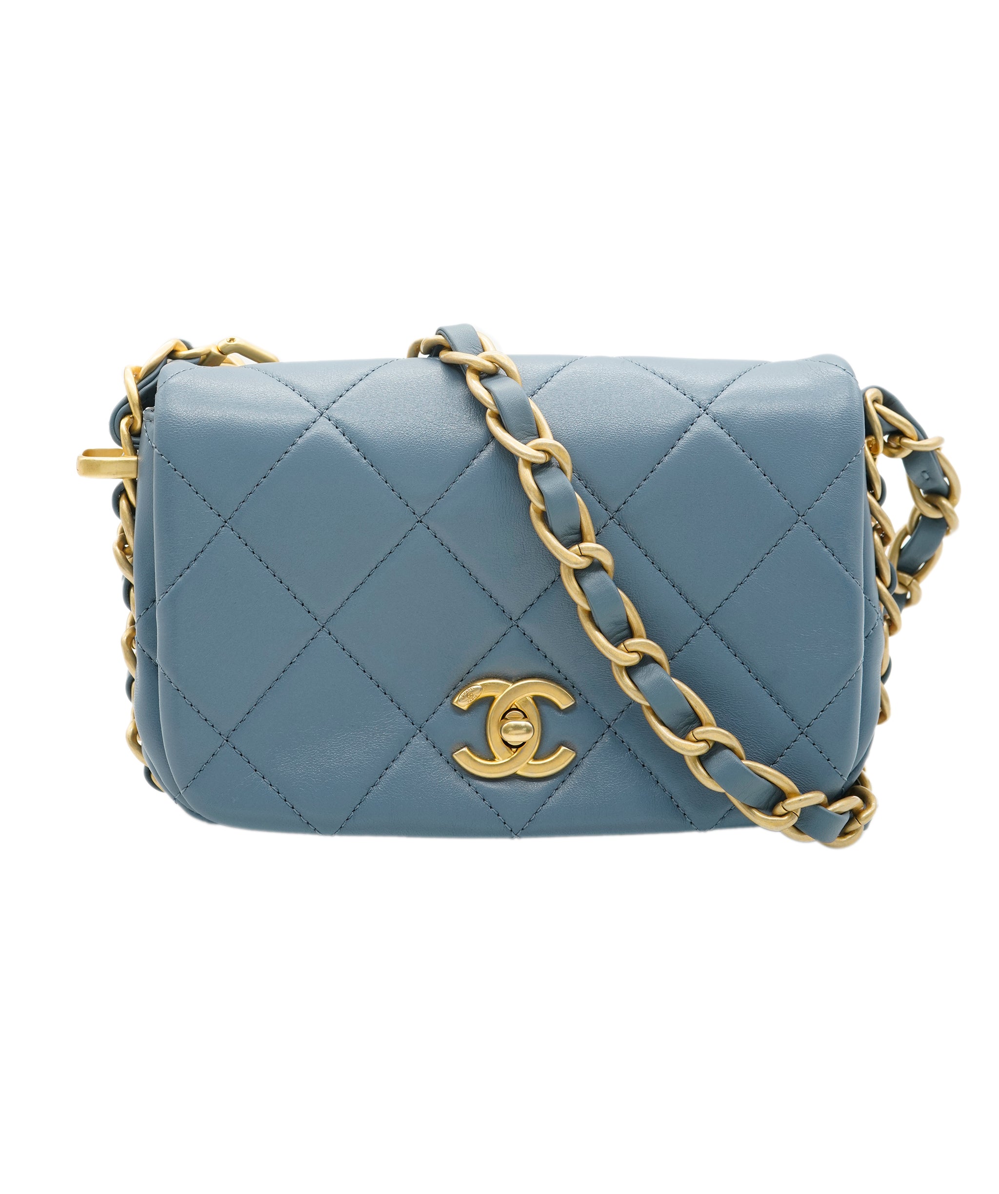 Chanel lambskin pale blue bag AKC0090