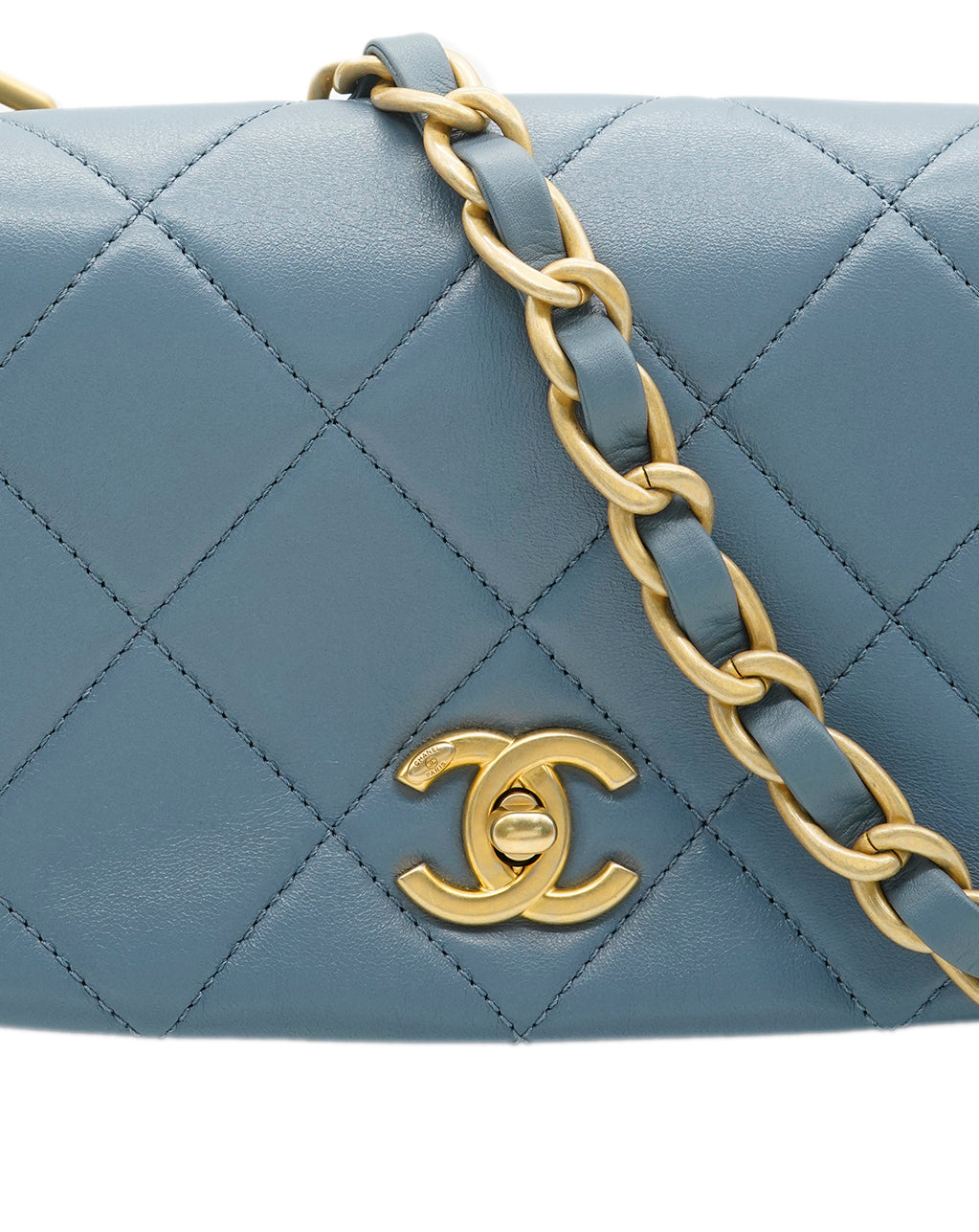 Chanel lambskin pale blue bag AKC0090