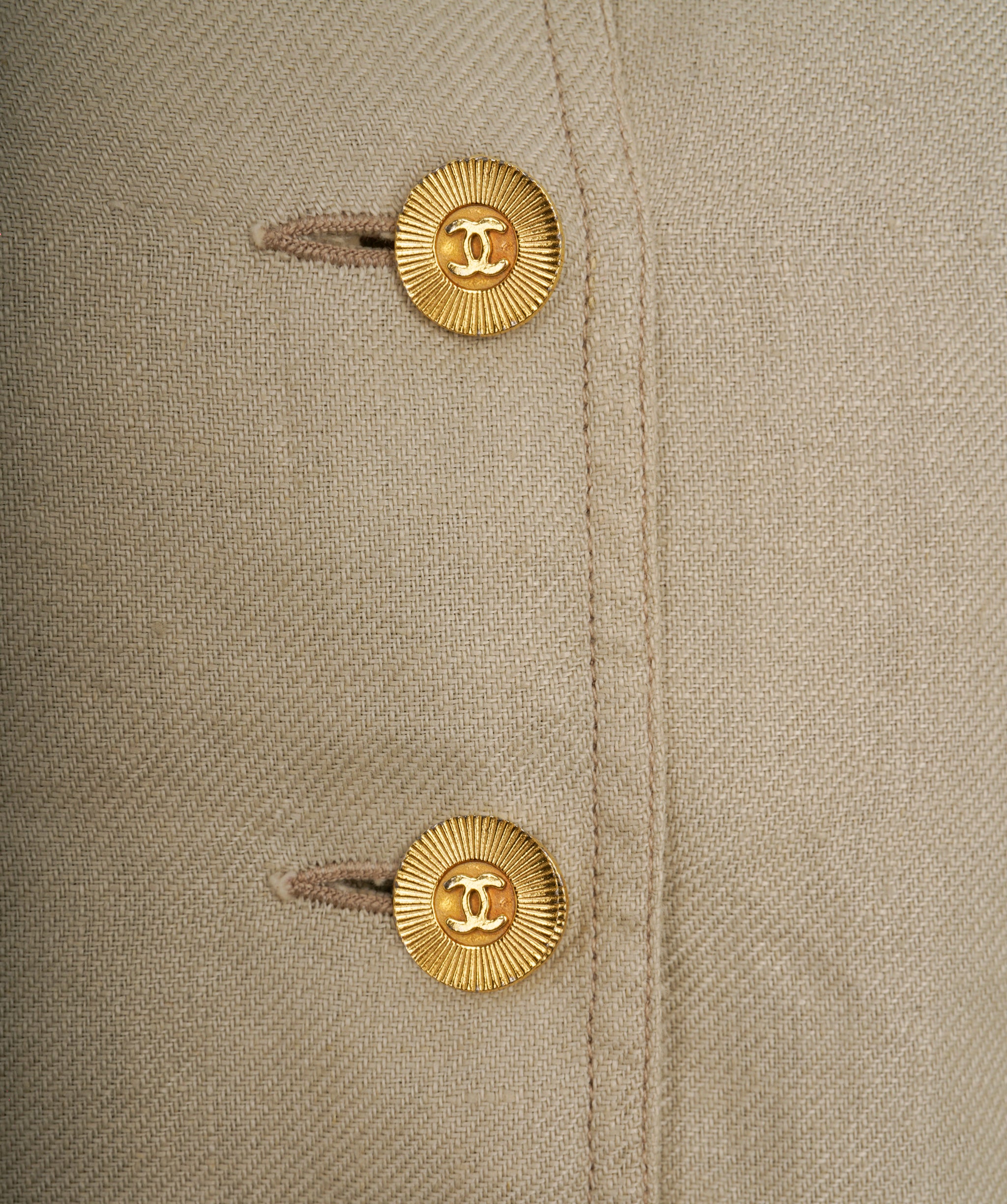 Chanel Linen Sunburst Style Buttons ALC3562