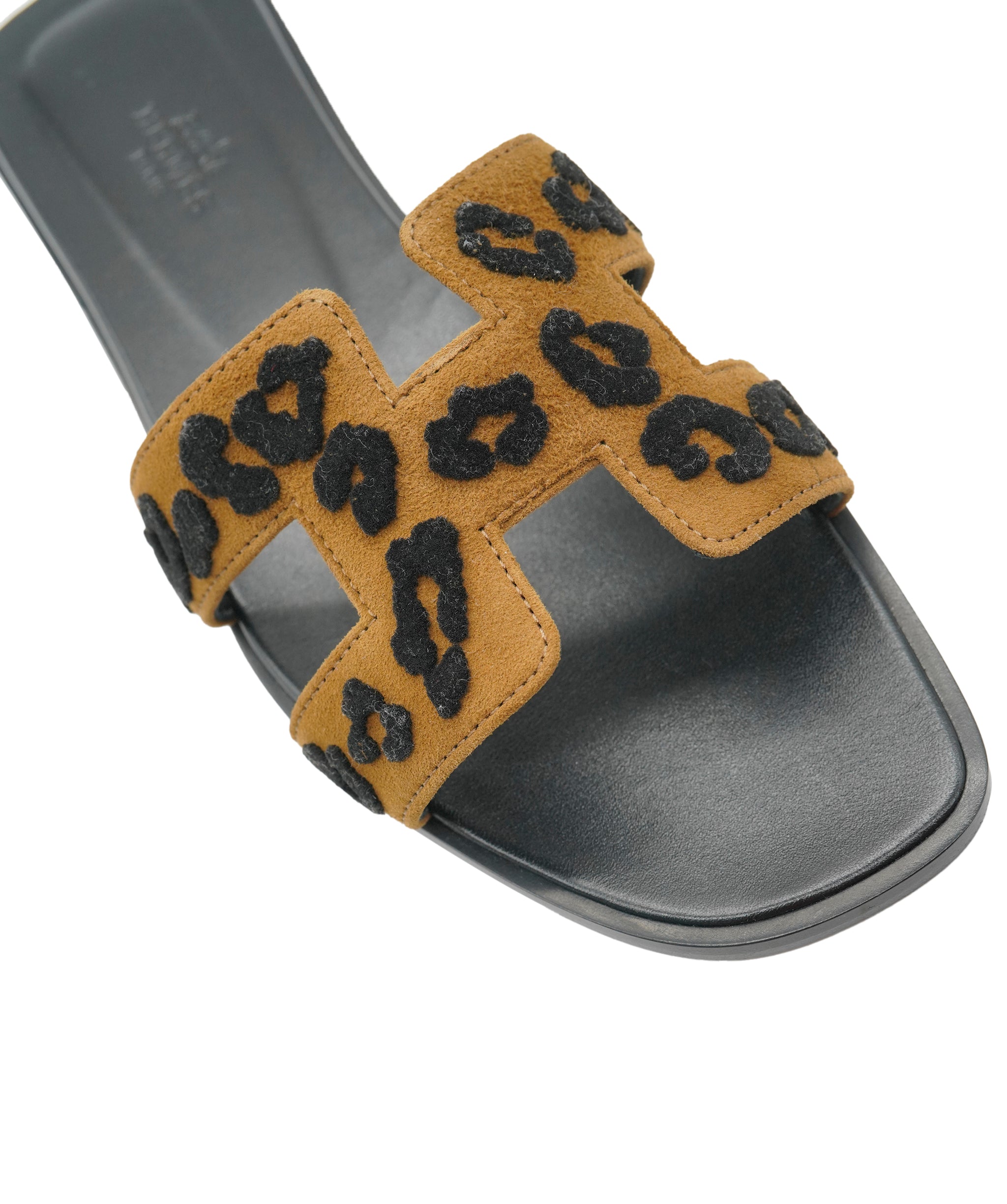 Hermès Oran Sandal Leopard Suede 38.5 01SHU2336 DBXM0076