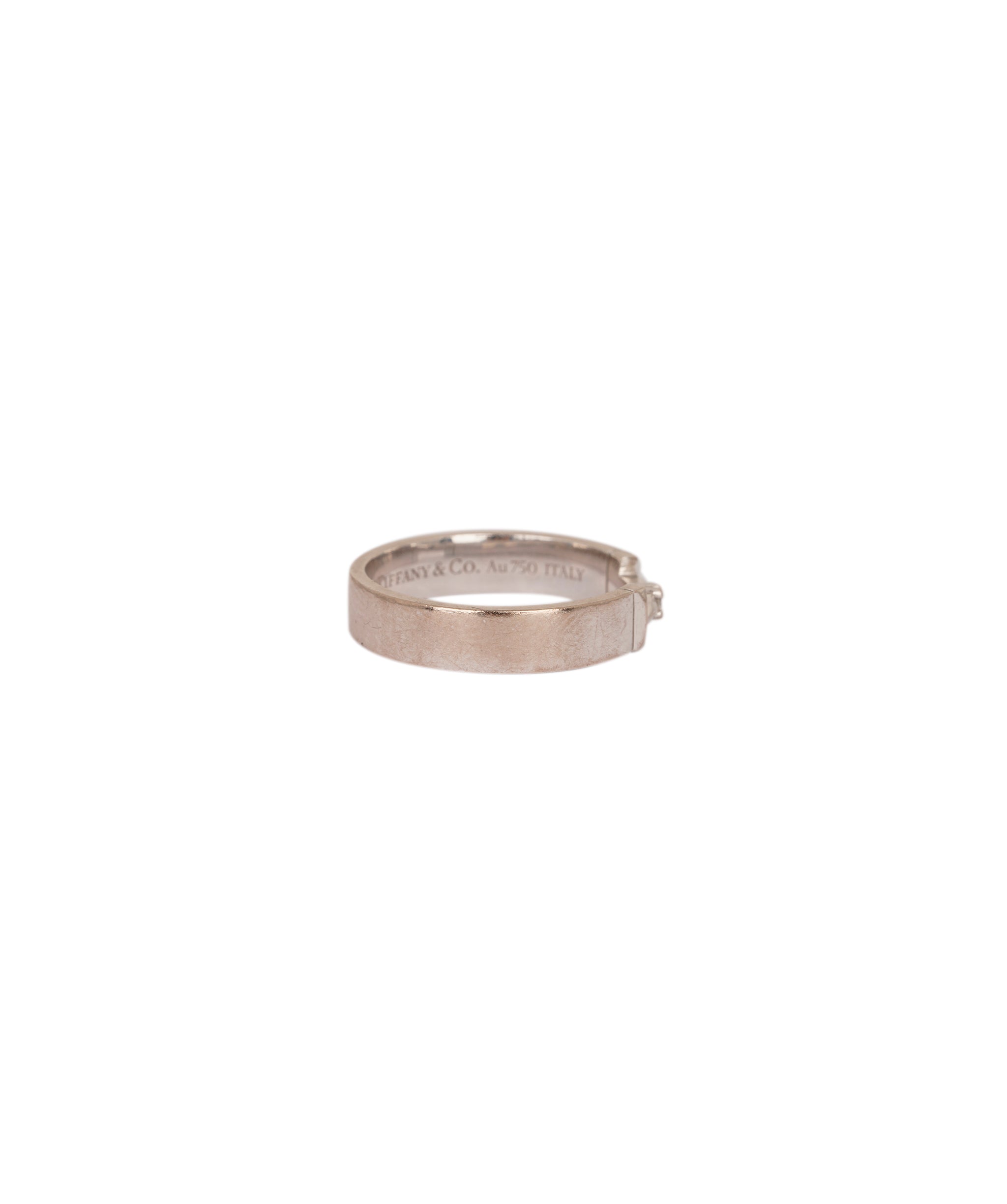 Tiffany & Co. 18K gold T True Ring with diamond AKC0754