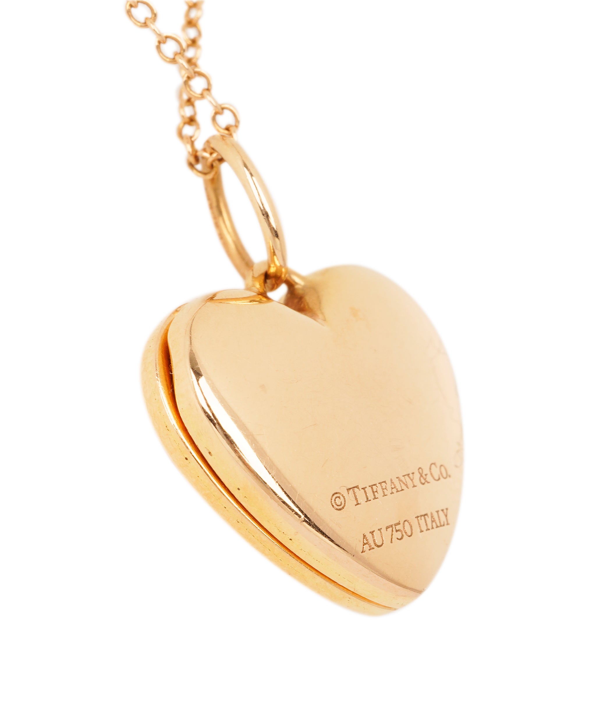 Tiffany & Co. 18K Yellow Gold and diamond heart locket and chain AKC0753