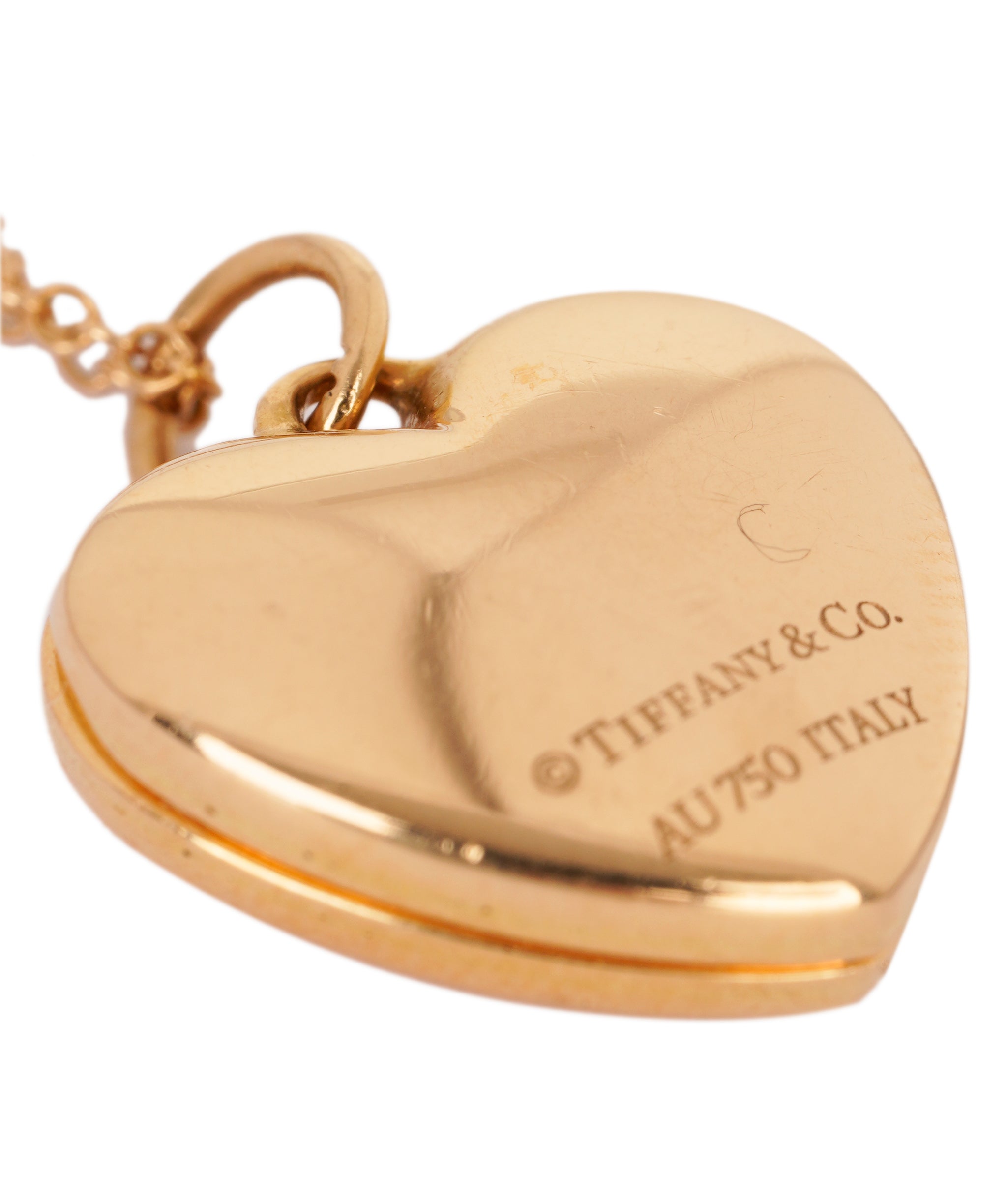 Tiffany & Co. 18K Yellow Gold and diamond heart locket and chain AKC0753