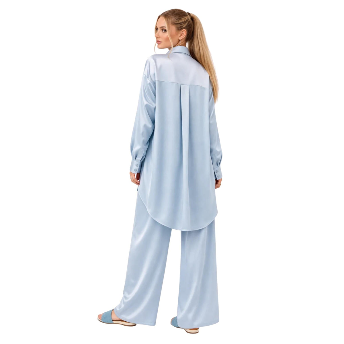 LOOSE FIT FLOW SHIRT (قميص) “FREESIA”