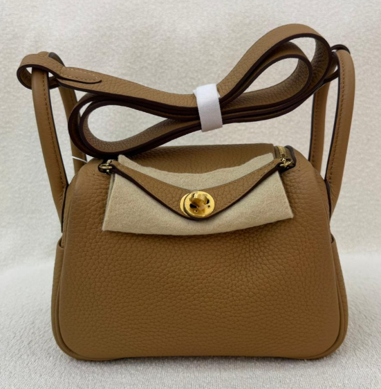 HERMES MINI LINDY BISCUIT GHW SYCMB1789