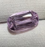 20.63ct Lilac pink Kunzite (For pendant use) DXBCS3709