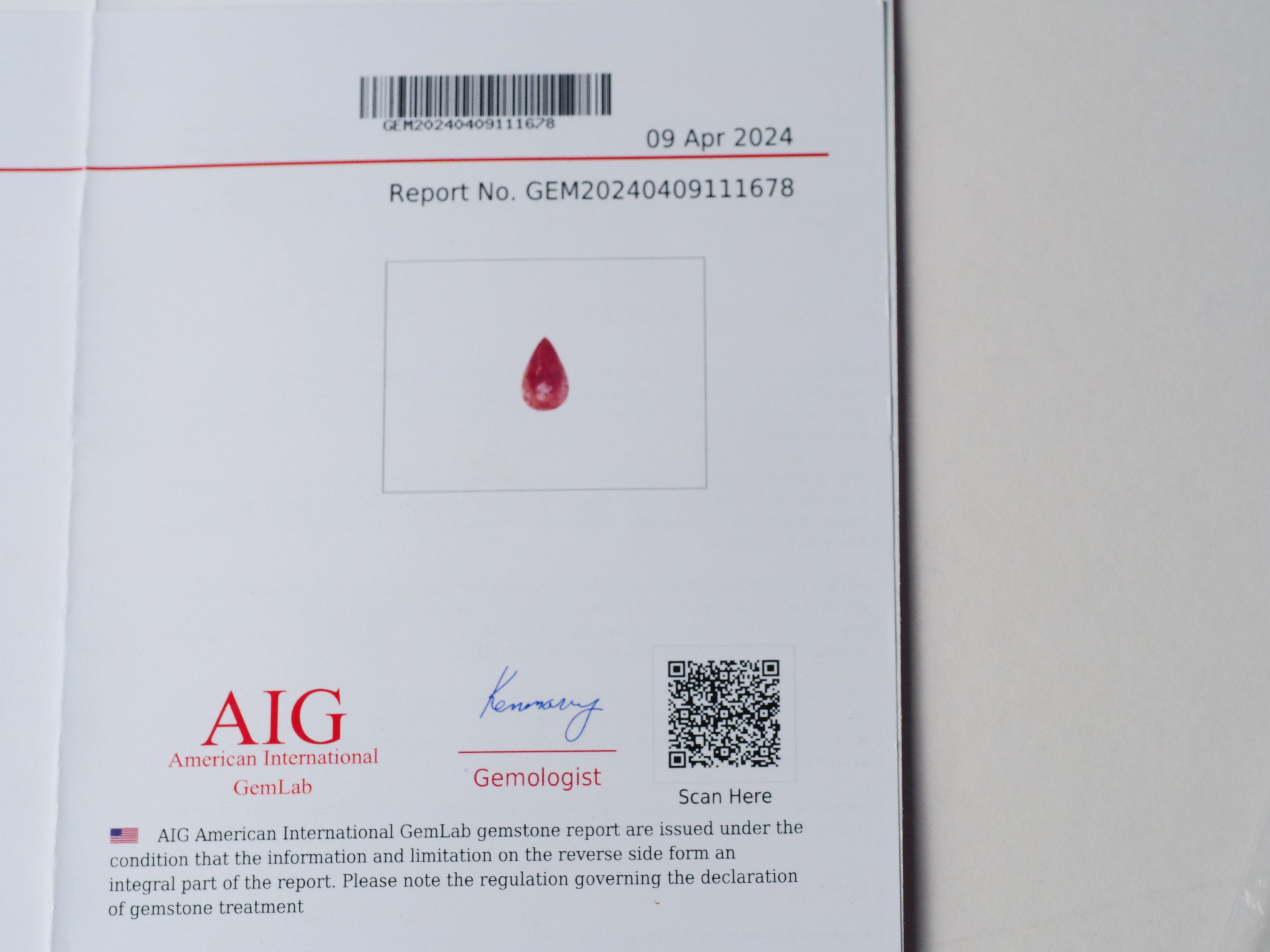 Certified No heat 1.07ct Padparadscha Sapphire