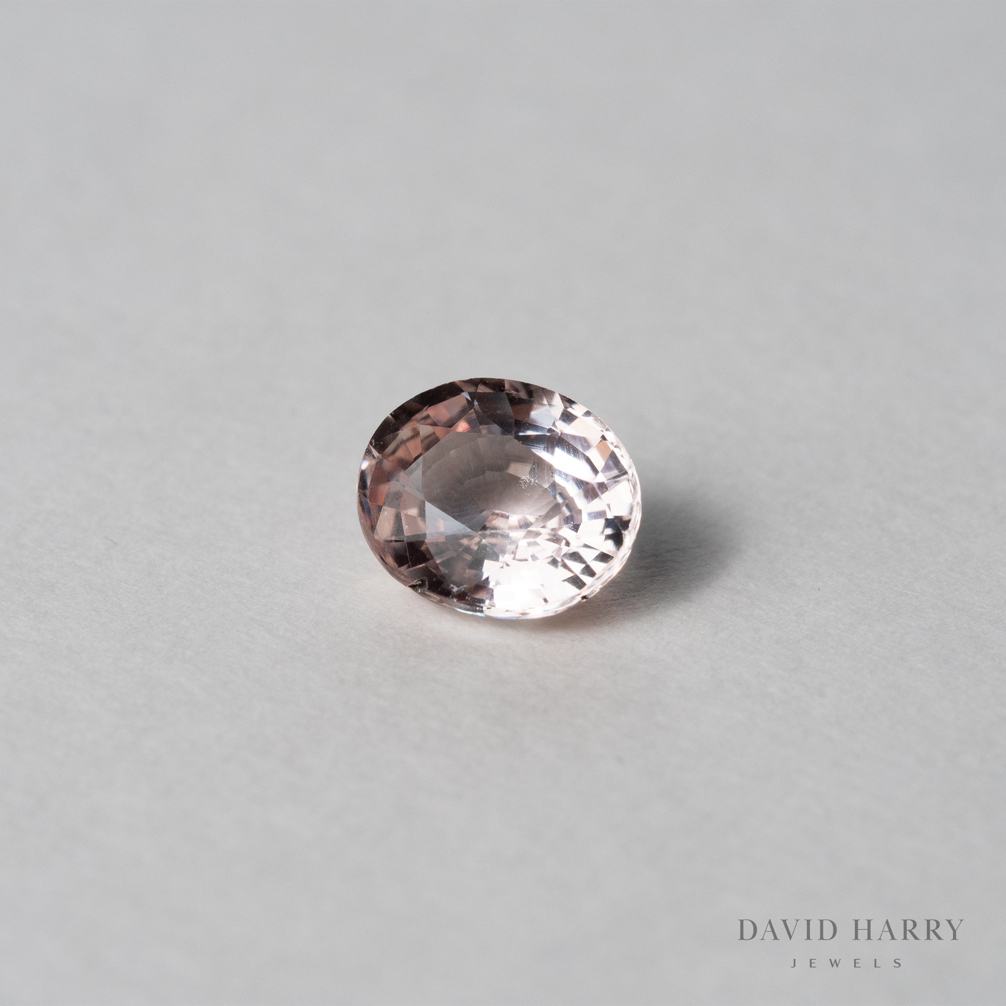 Certified No heat 1.39ct Padparadscha Sapphire