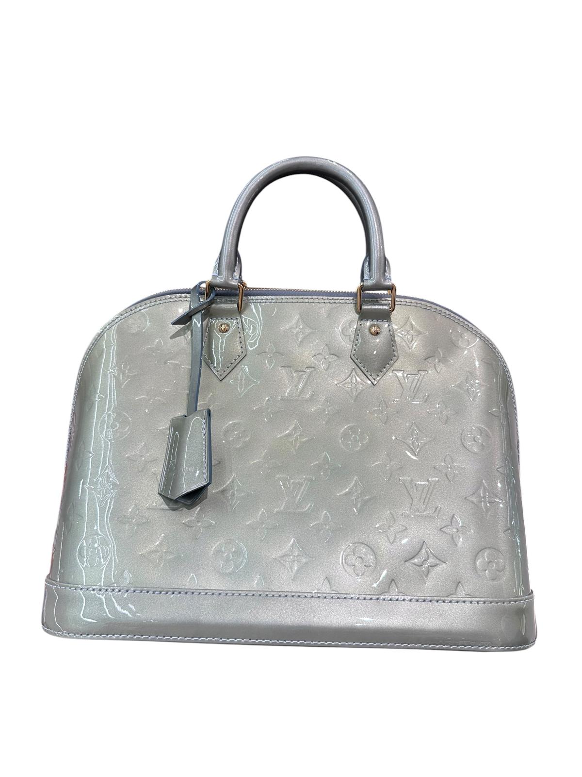LV Alma MM in Vernis in Sage