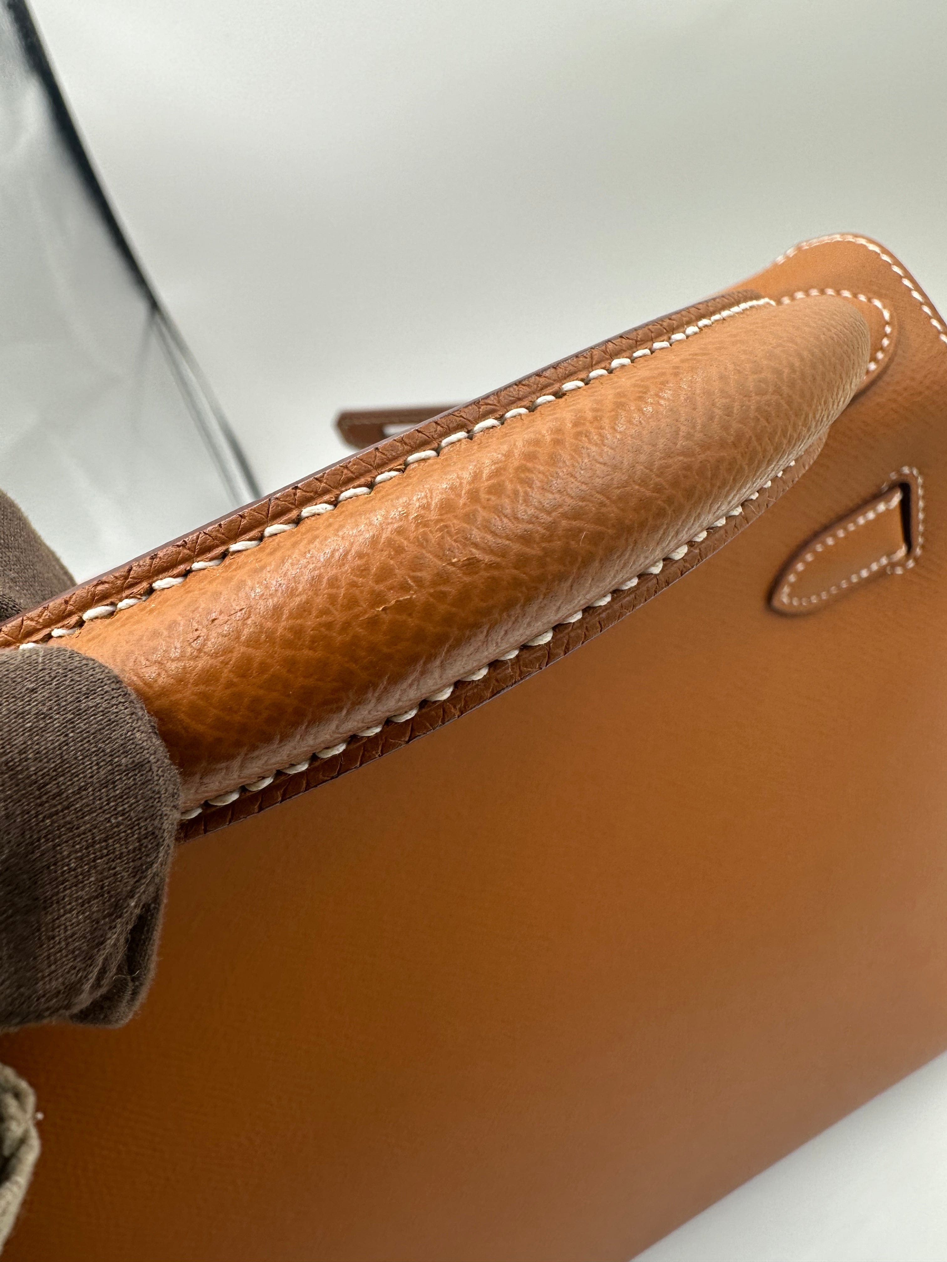 *LONDON LOCATED* HERMÈS KELLY 28CM GOLD Epsom Leather with Palladium Hardware