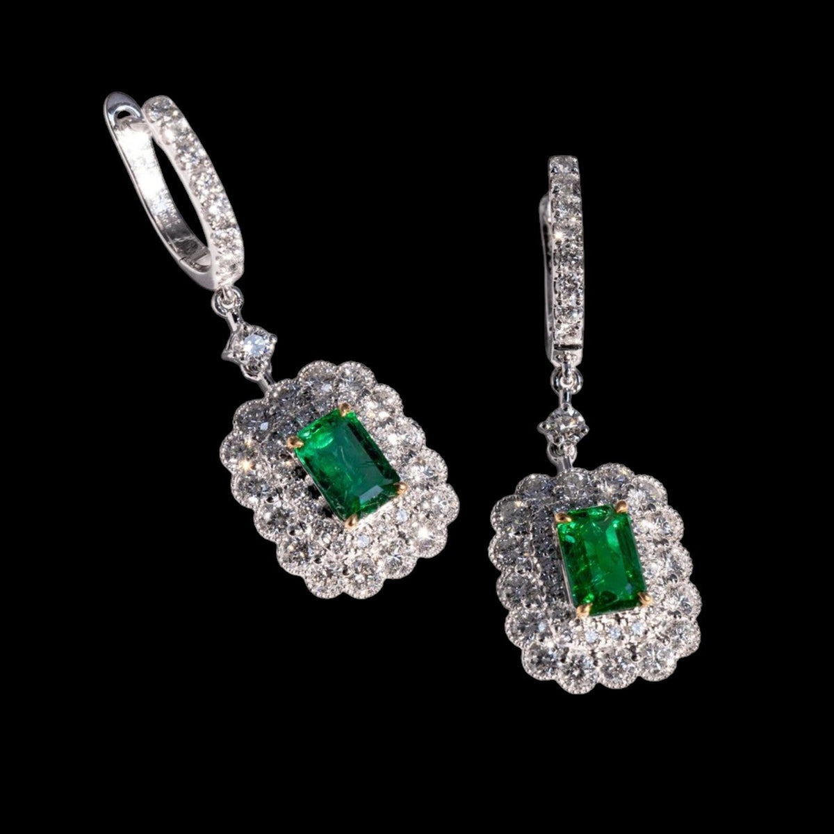 1.085ct Natural Vivid Green Emerald & 1.68ct Natural White Diamond Earrings set in 18K White Gold