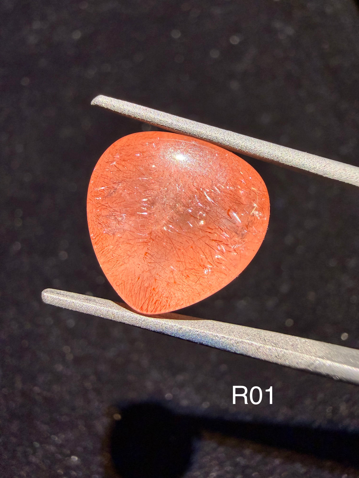 8.82ct Russian Strawberry Quartz Cabochon R01