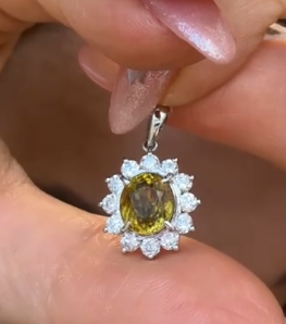 Pt900 Sphene Pen Top 2.64 D0.84 3.3g J0814PTMR9