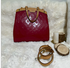 Louis Vuitton Vernis Handbag IB41