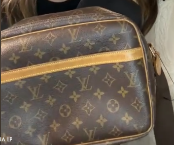 AKC0596 LV Reporter (Monogram) r3q6lo40kr