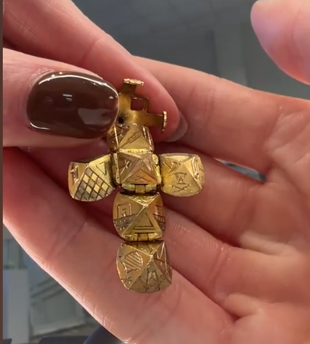 9ct masonic Orb pendant AKC0709