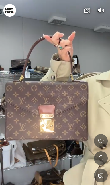 LOUIS VUITTON Concorde B0312T7N5F