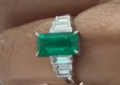 GRS COLUMBIA EMERALD 1.98 DIA 0.59 VIVID GREEN PT900 24-20696