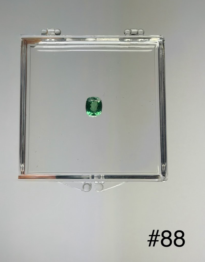 1.52ct MOZAMBIQUE PARAIBA CUSHION DXBCS3842