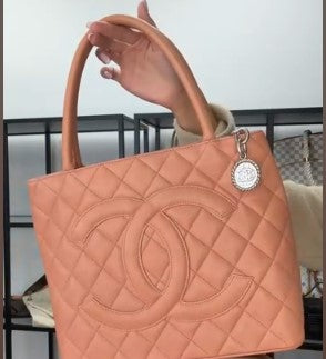 C26022863 Chanel Medallion Tote Pink Caviar