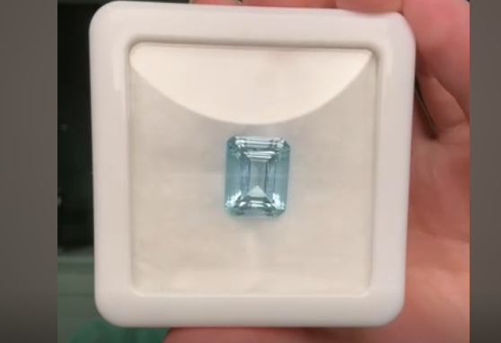 11.11ct Aqua Topaz Fancy Emerald DXBCD1800