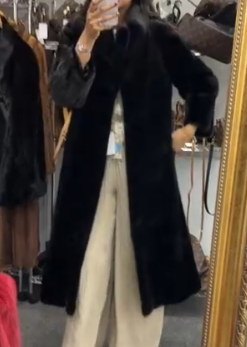 Fur Coat Model 9 9926041400092