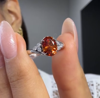 K18 2.75ct Garnet Ring J06222G9BS