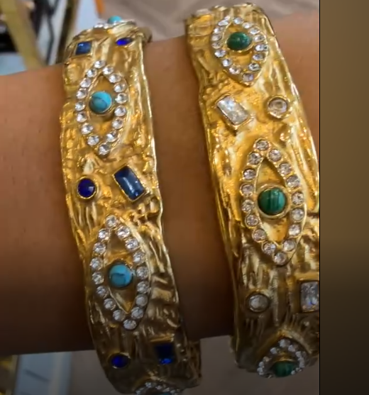 Evil eye bangle AKC1435