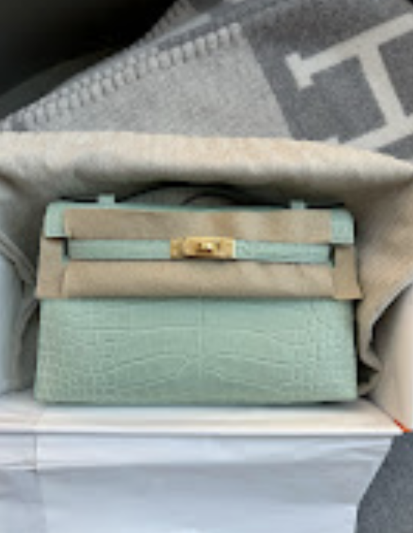 Hermes Kelly Pochette(n) Vert d'eau GHW W Matt Alligator ALTC1098
