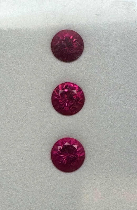 5.89CT ROUND RUBELLITE TOURMALINE SET DXBCS6231
