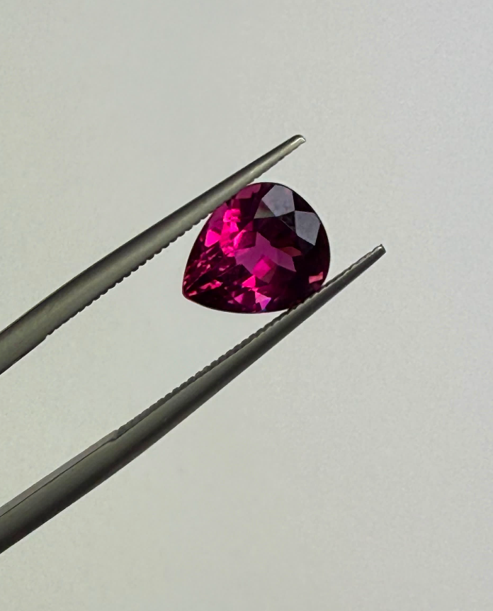 3.1CT PEAR RUBELLITE TOURMALINE DXBCS6234