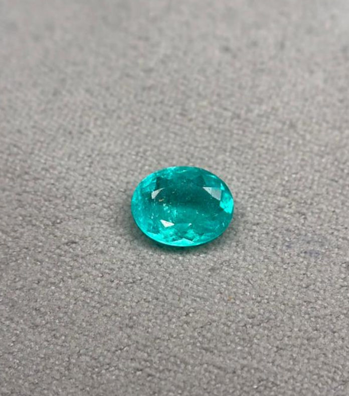 1.61ct Paraiba Q-33